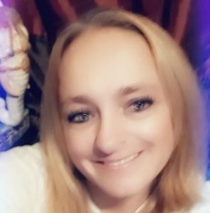 Meet your Posher, Corey